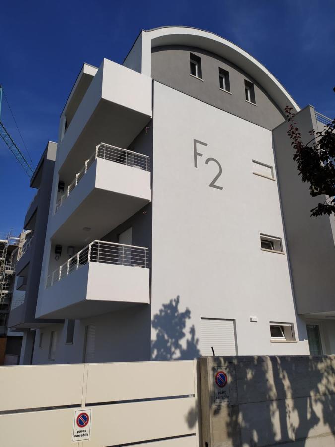 Jesolo Appartamenti F2 - Black And White エクステリア 写真